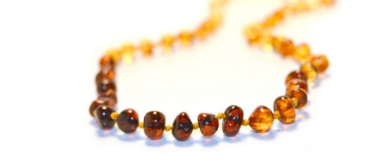 Dental Health Article by Dr Emma - "Amber Teething Necklaces" 