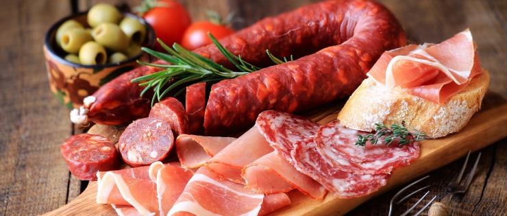 Cured meats and matured cheese contain MSG